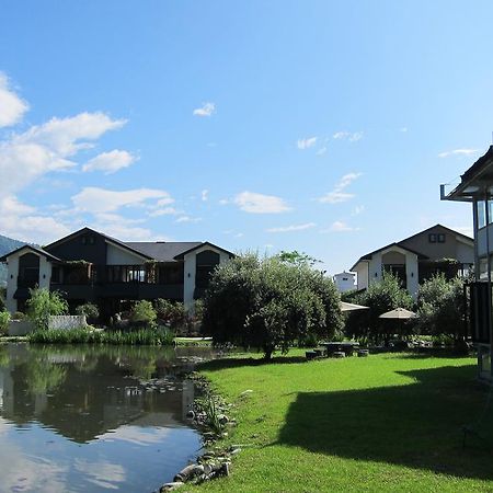 Green Willow House Bed & Breakfast Hualien City Exterior photo