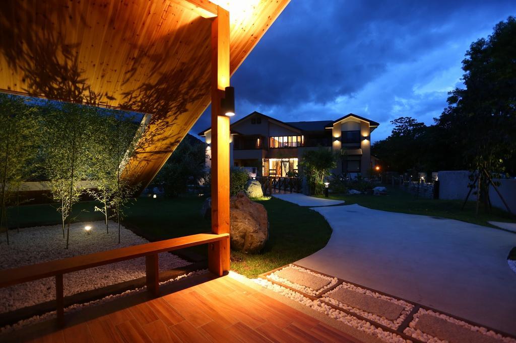 Green Willow House Bed & Breakfast Hualien City Exterior photo